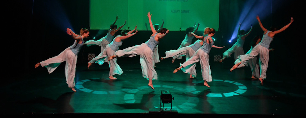 Photo 55 &ndash; élèves de l'école de danse