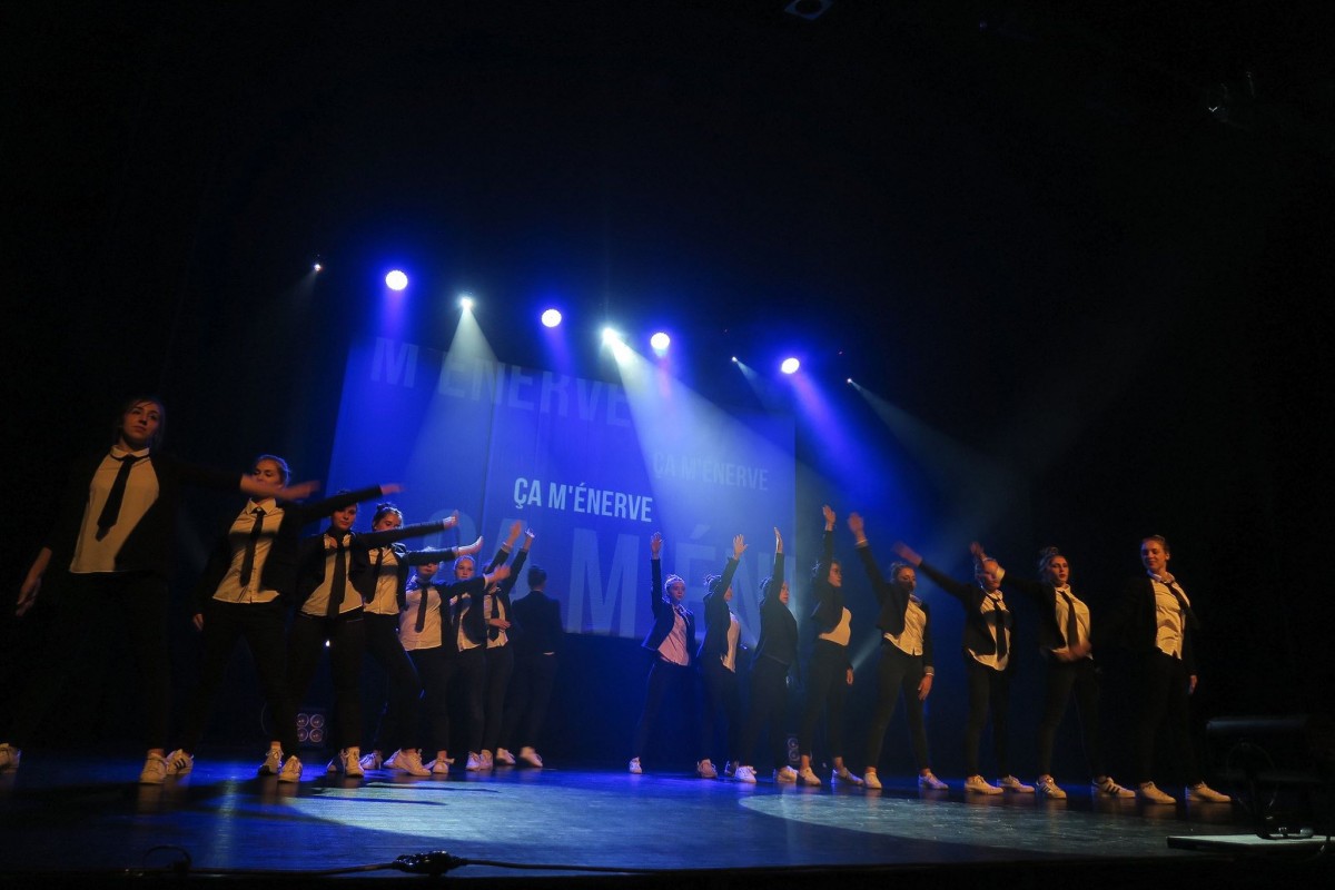 Photo 63 &ndash; élèves de l'école de danse