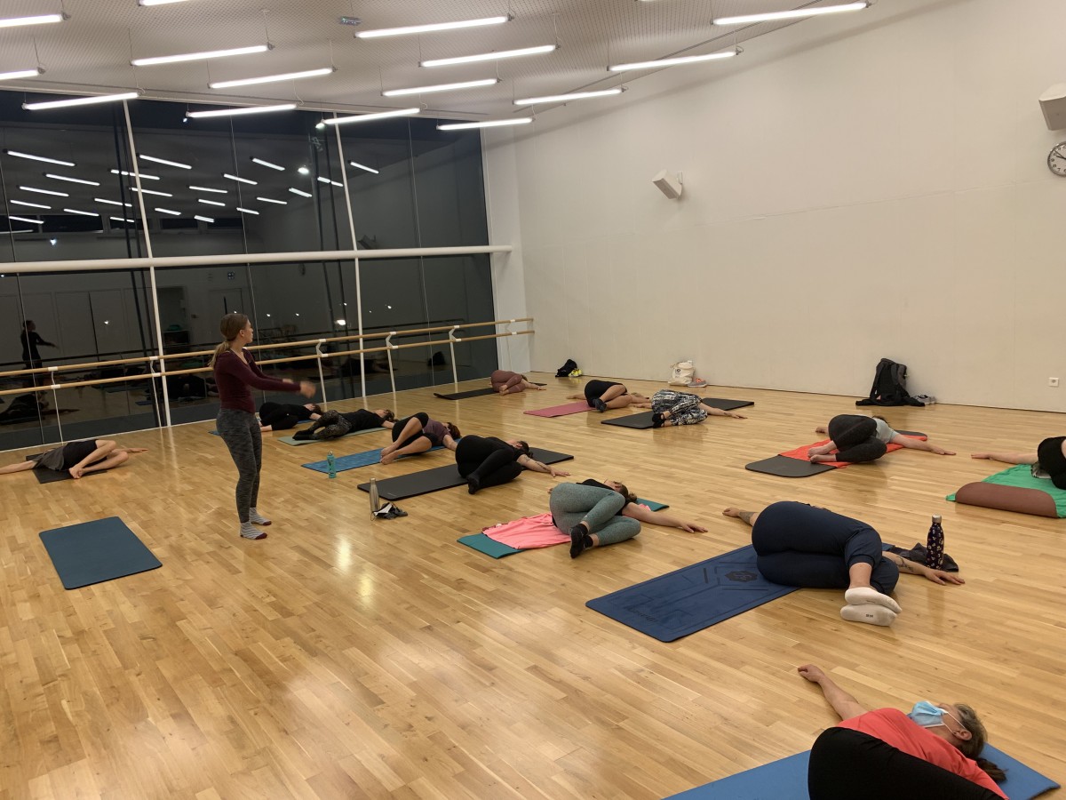 Photo 8 &ndash; élèves de l'école de danse